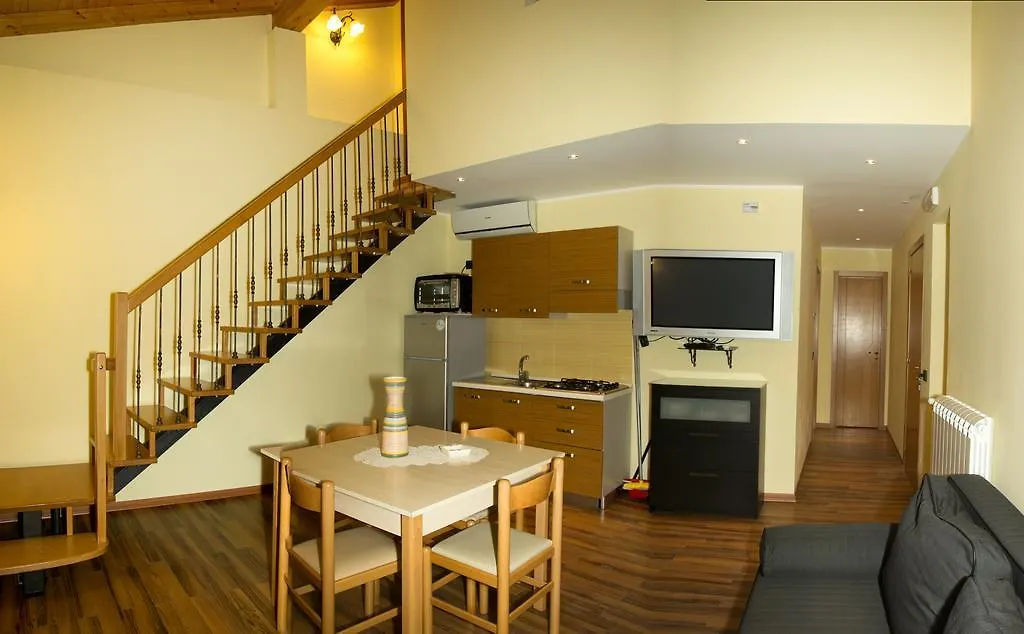 *** Aparthotel Residence Villa Il Glicine Taormina Italy